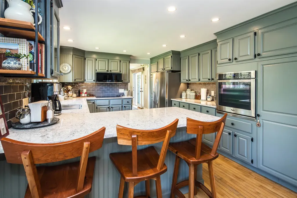 93 Hard Farm Road Manchester VT 05255