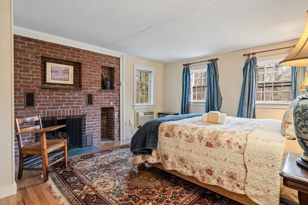 24 Vt Route 11 Landgrove VT 05148