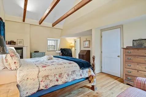 24 Vt Route 11 Landgrove VT 05148