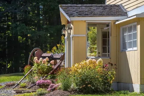 24 Vt Route 11 Landgrove VT 05148