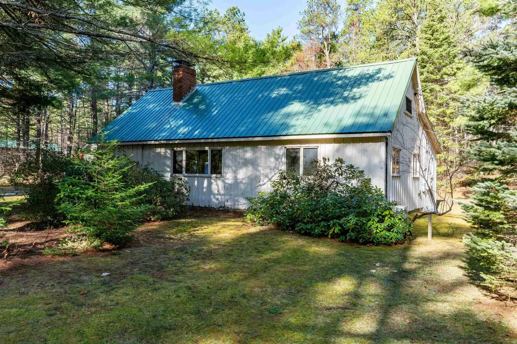 906 Plains Road Madison NH 03849