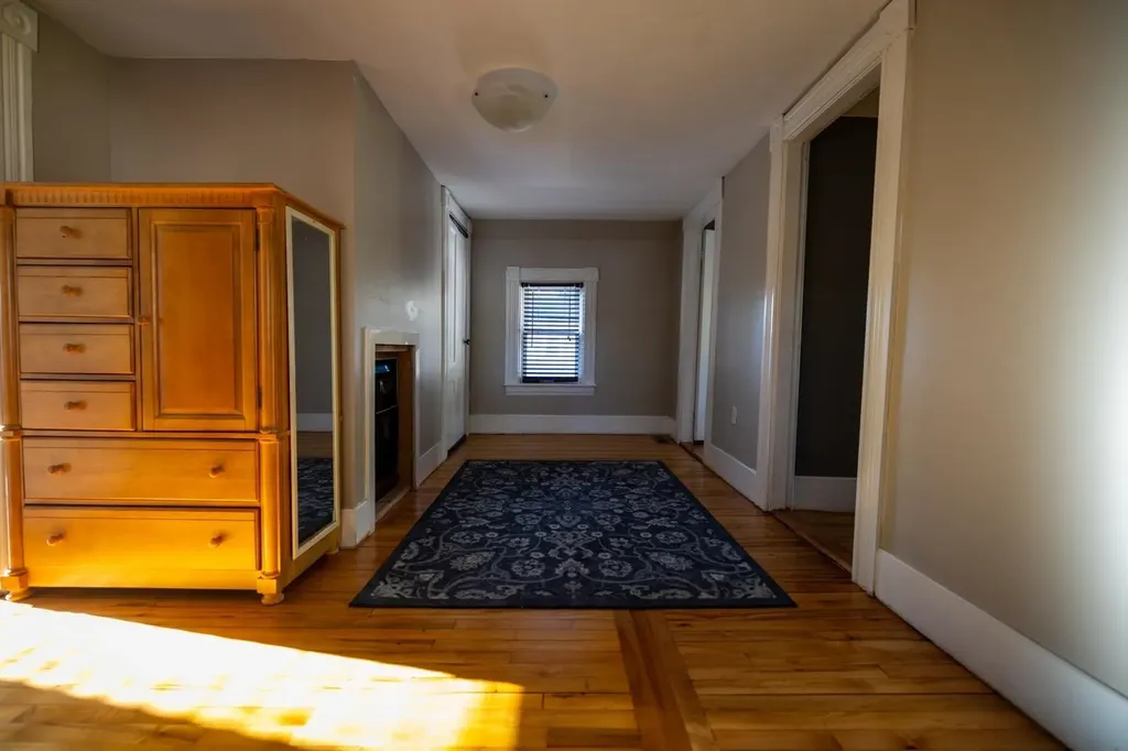 831 Belmont Street Manchester NH 03104