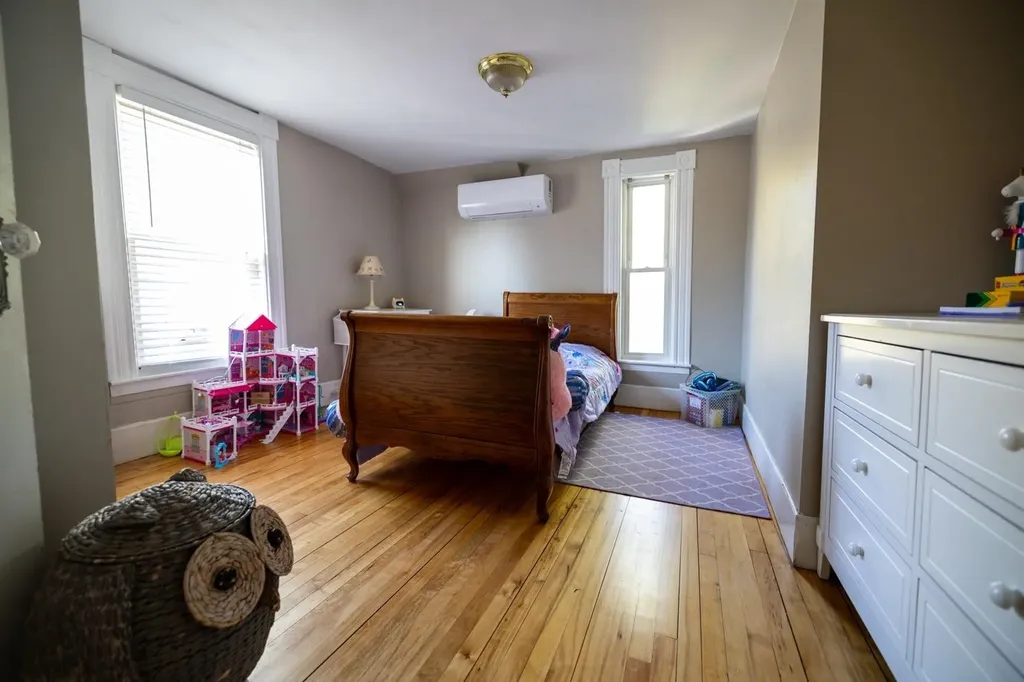 831 Belmont Street Manchester NH 03104