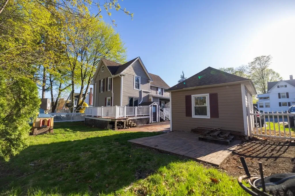 831 Belmont Street Manchester NH 03104