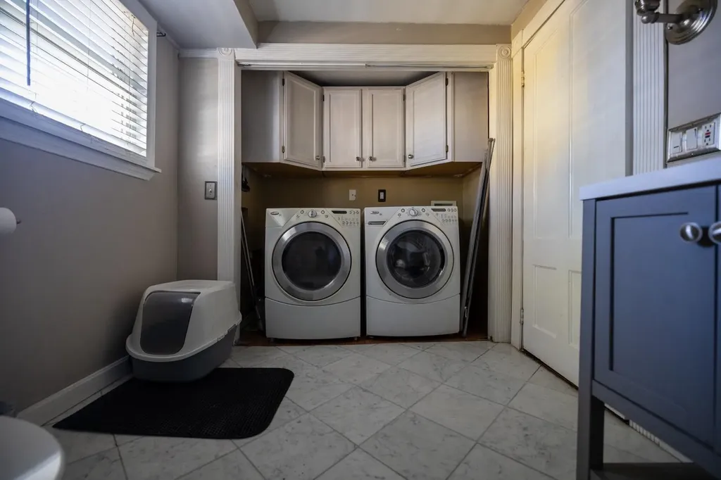 831 Belmont Street Manchester NH 03104