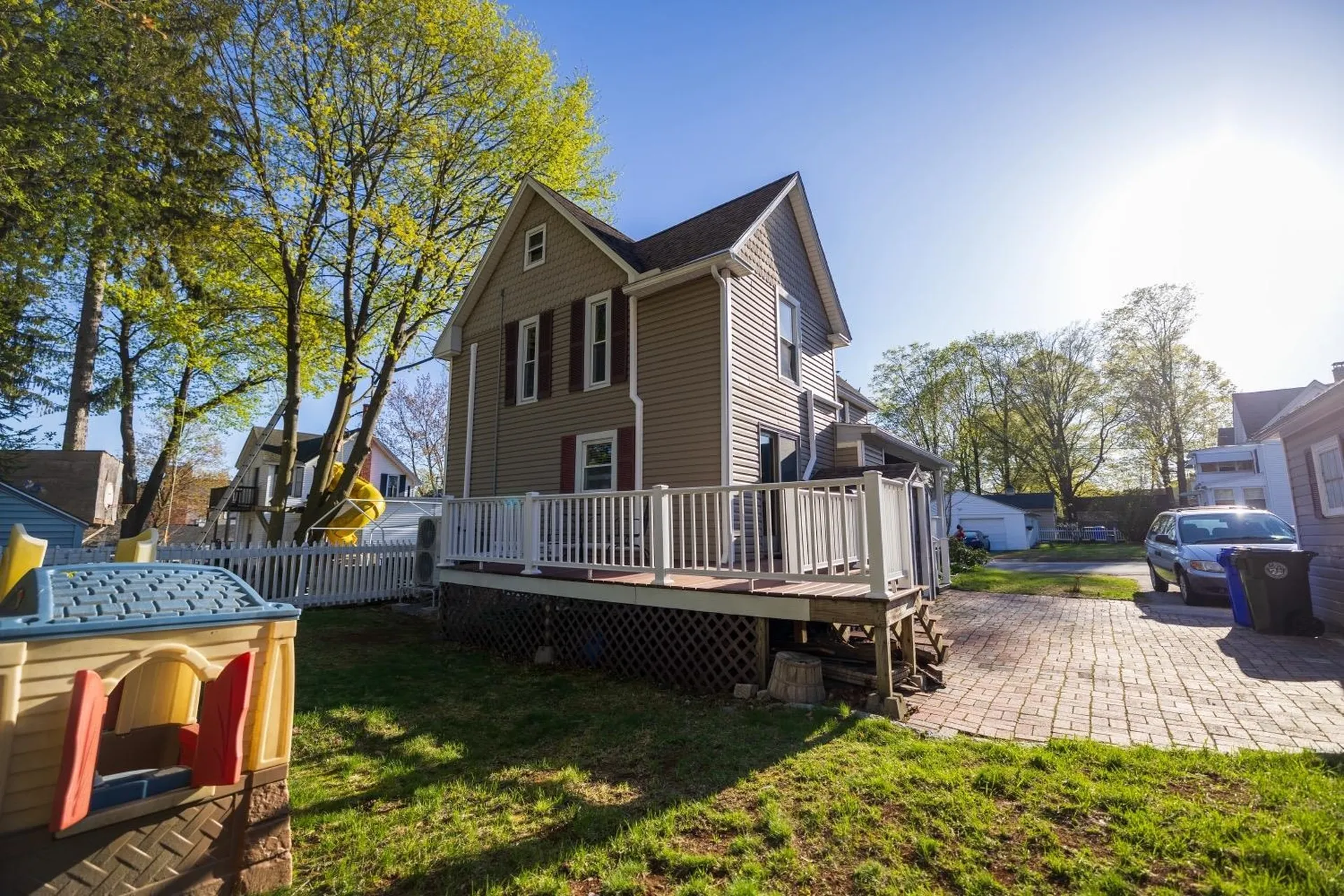 831 Belmont Street Manchester NH 03104