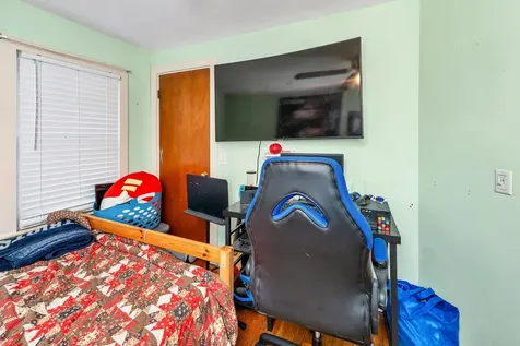33 Davis Street Somersworth NH 03878