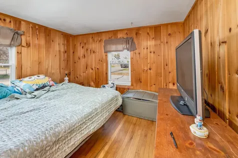 33 Davis Street Somersworth NH 03878