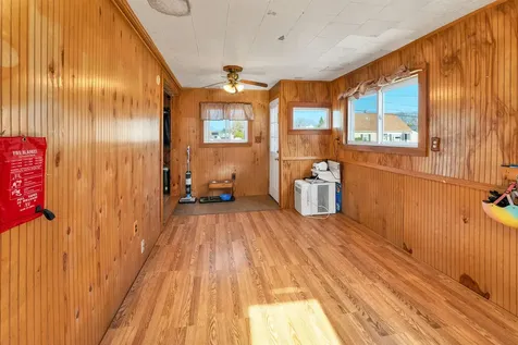 33 Davis Street Somersworth NH 03878