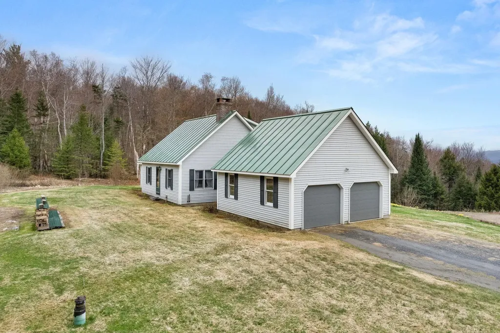 224 East Hill Road Middlesex VT 05602