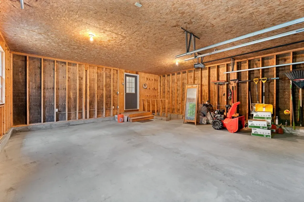 224 East Hill Road Middlesex VT 05602