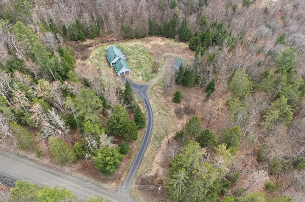 224 East Hill Road Middlesex VT 05602