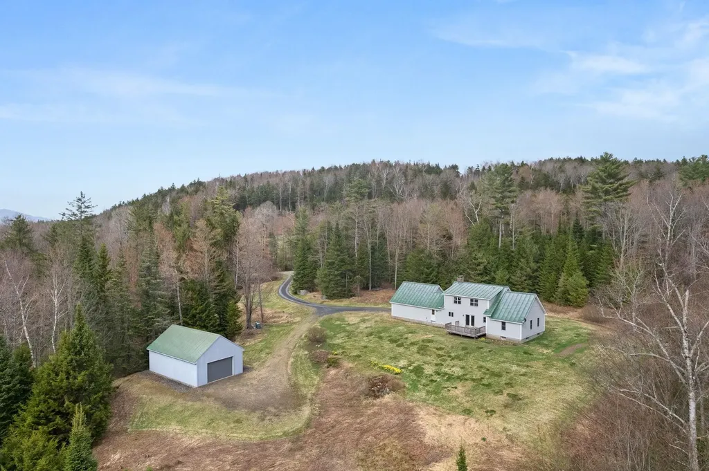 224 East Hill Road Middlesex VT 05602