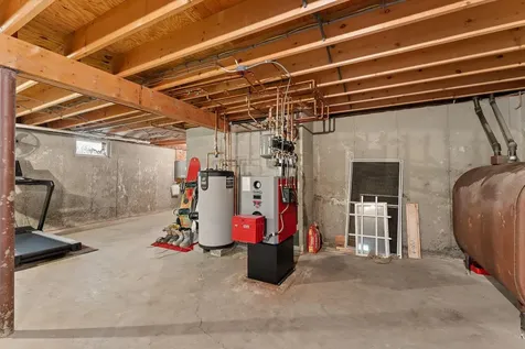 224 East Hill Road Middlesex VT 05602