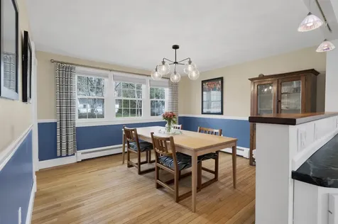 12 Thelma Drive Exeter NH 03833