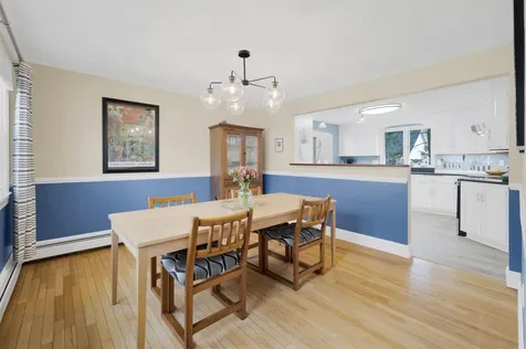 12 Thelma Drive Exeter NH 03833