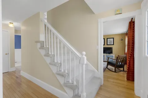 12 Thelma Drive Exeter NH 03833
