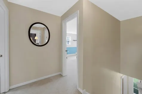 12 Thelma Drive Exeter NH 03833