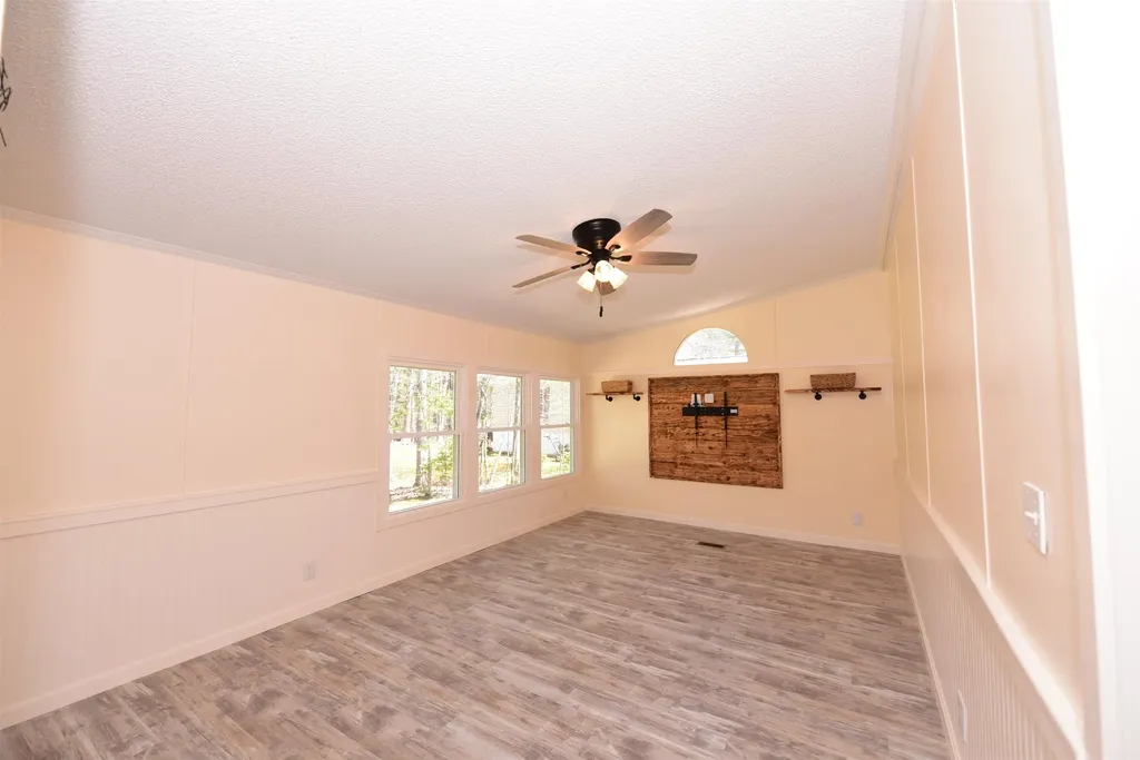 74 Lamplighter Drive Conway NH 03818