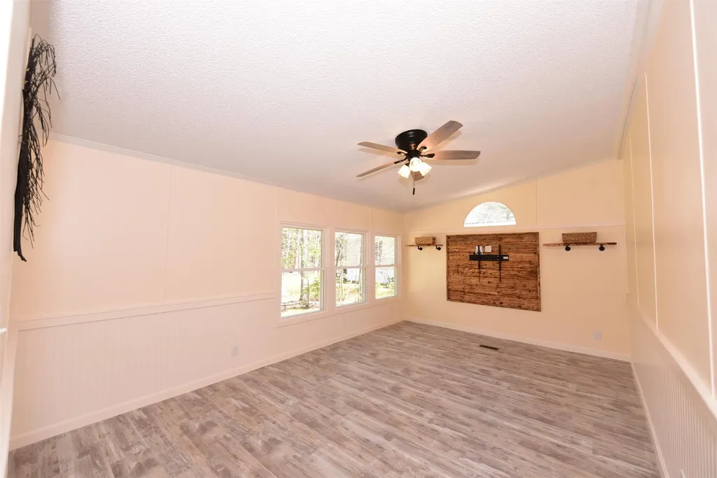 74 Lamplighter Drive Conway NH 03818