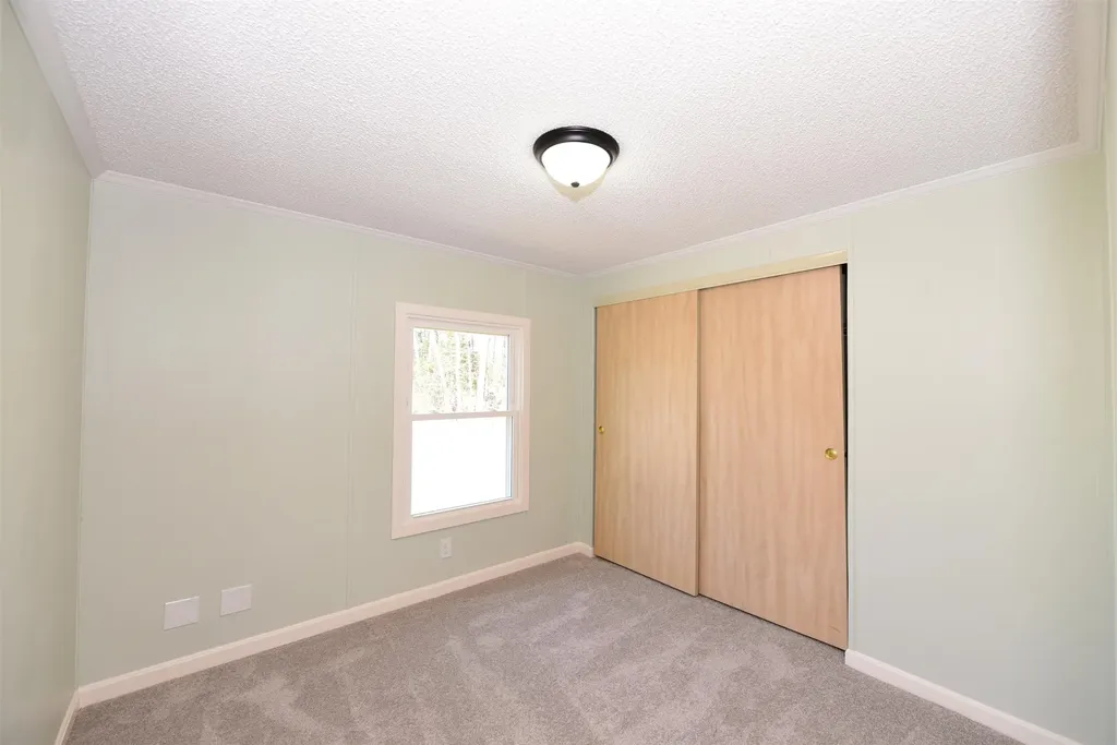 74 Lamplighter Drive Conway NH 03818