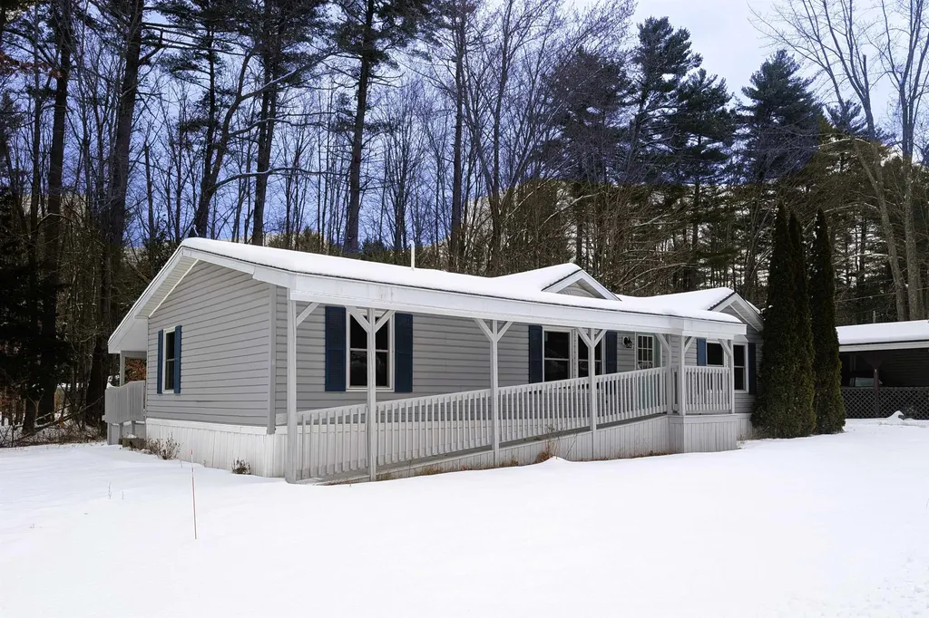 74 Lamplighter Drive Conway NH 03818