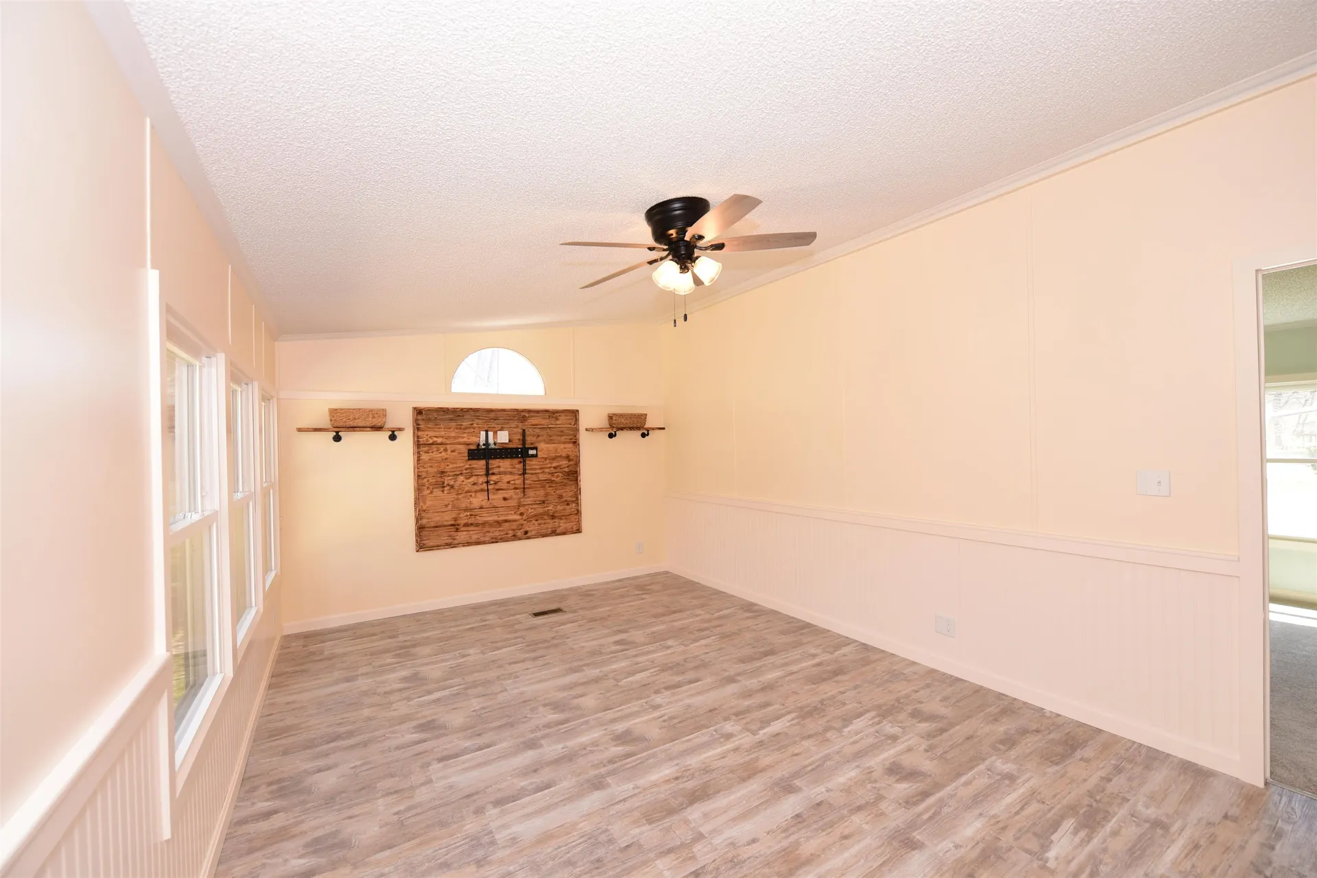 74 Lamplighter Drive Conway NH 03818