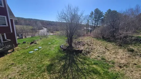 9 Roberts Road Canaan NH 03741