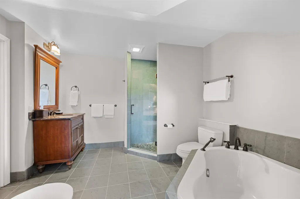 6047 Mountain Road Stowe VT 05672