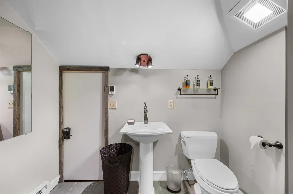 6047 Mountain Road Stowe VT 05672