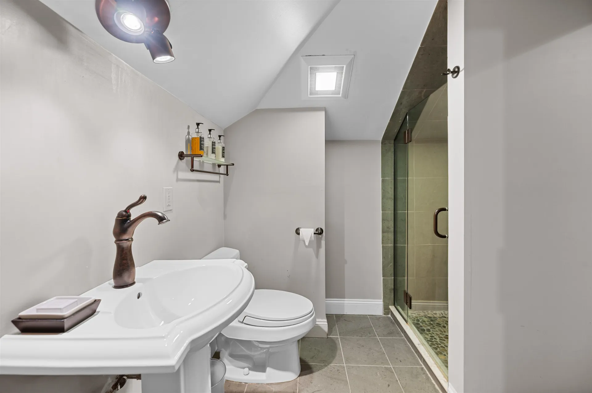 6047 Mountain Road Stowe VT 05672