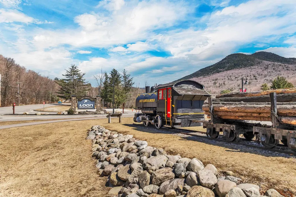 40 Loon Village Road Lincoln NH 03251