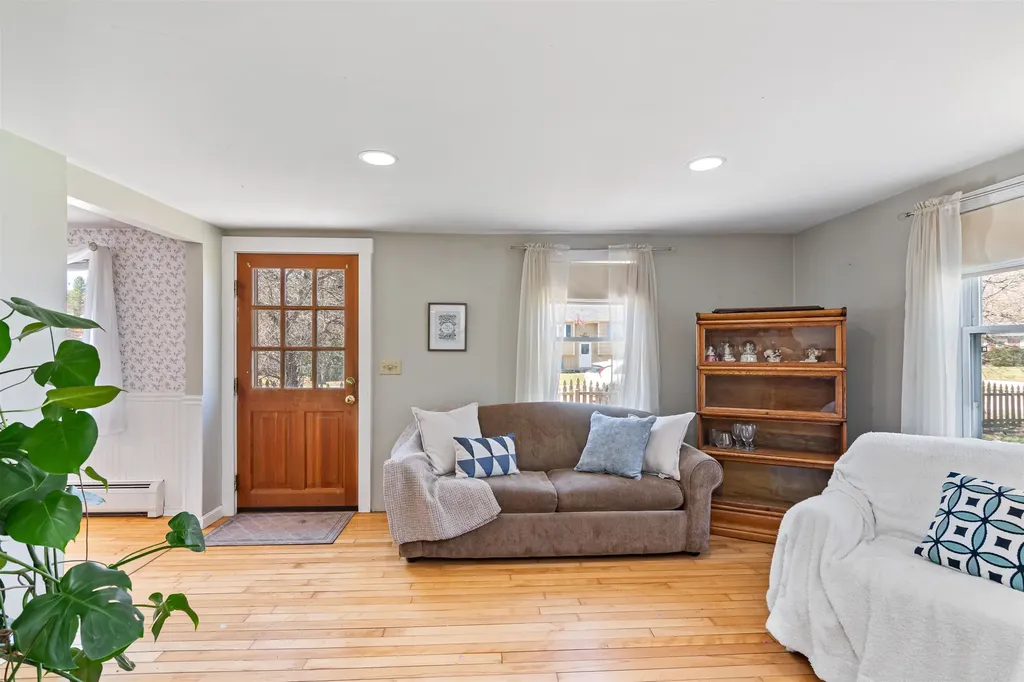 201 Sandhill Road Essex VT 05452