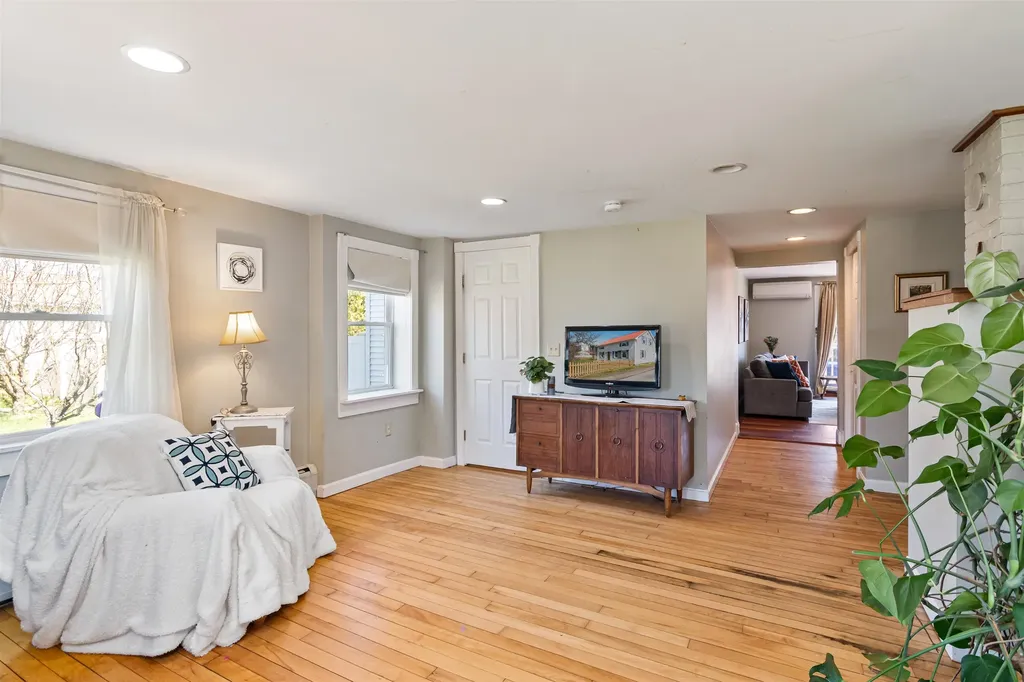 201 Sandhill Road Essex VT 05452