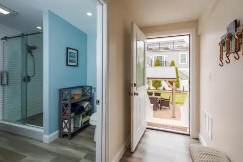 9 Dover Avenue Hampton NH 03842