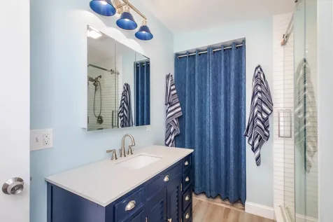 9 Dover Avenue Hampton NH 03842