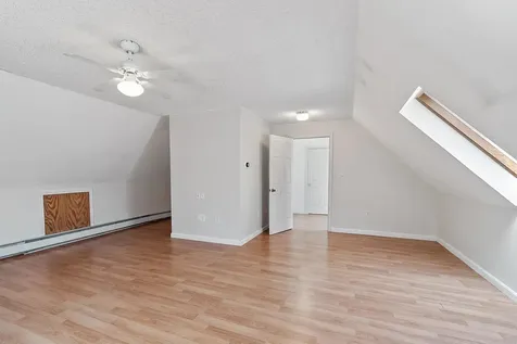 27 Briarwood Road Pelham NH 03076
