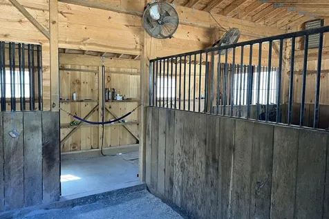 27 Briarwood Road Pelham NH 03076
