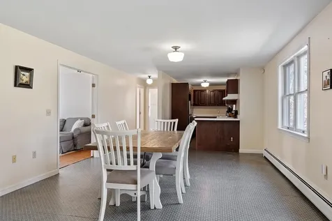 27 Briarwood Road Pelham NH 03076