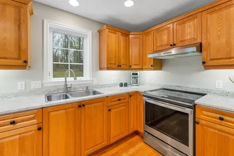 9 Juniper Ridge Road Exeter NH 03833