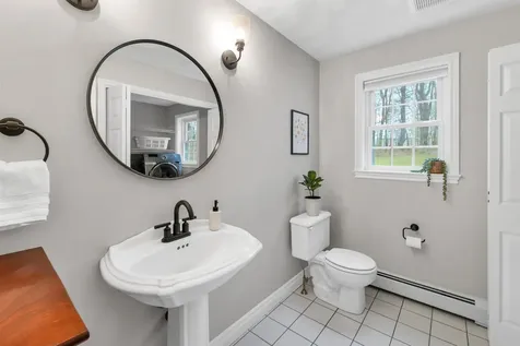 9 Juniper Ridge Road Exeter NH 03833
