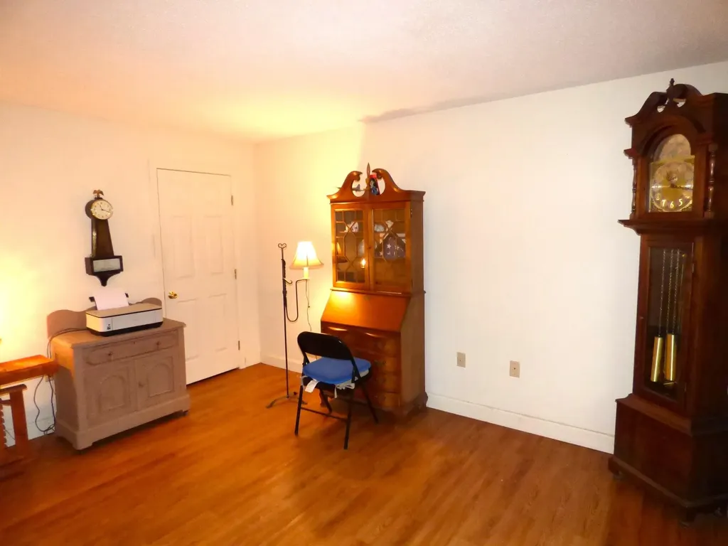 9 Wolfeboro Commons Wolfeboro NH 03894