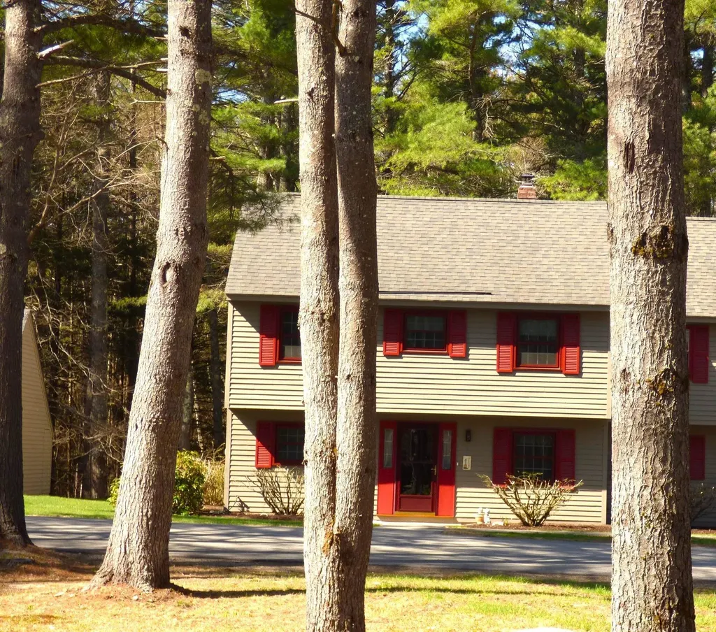 9 Wolfeboro Commons Wolfeboro NH 03894