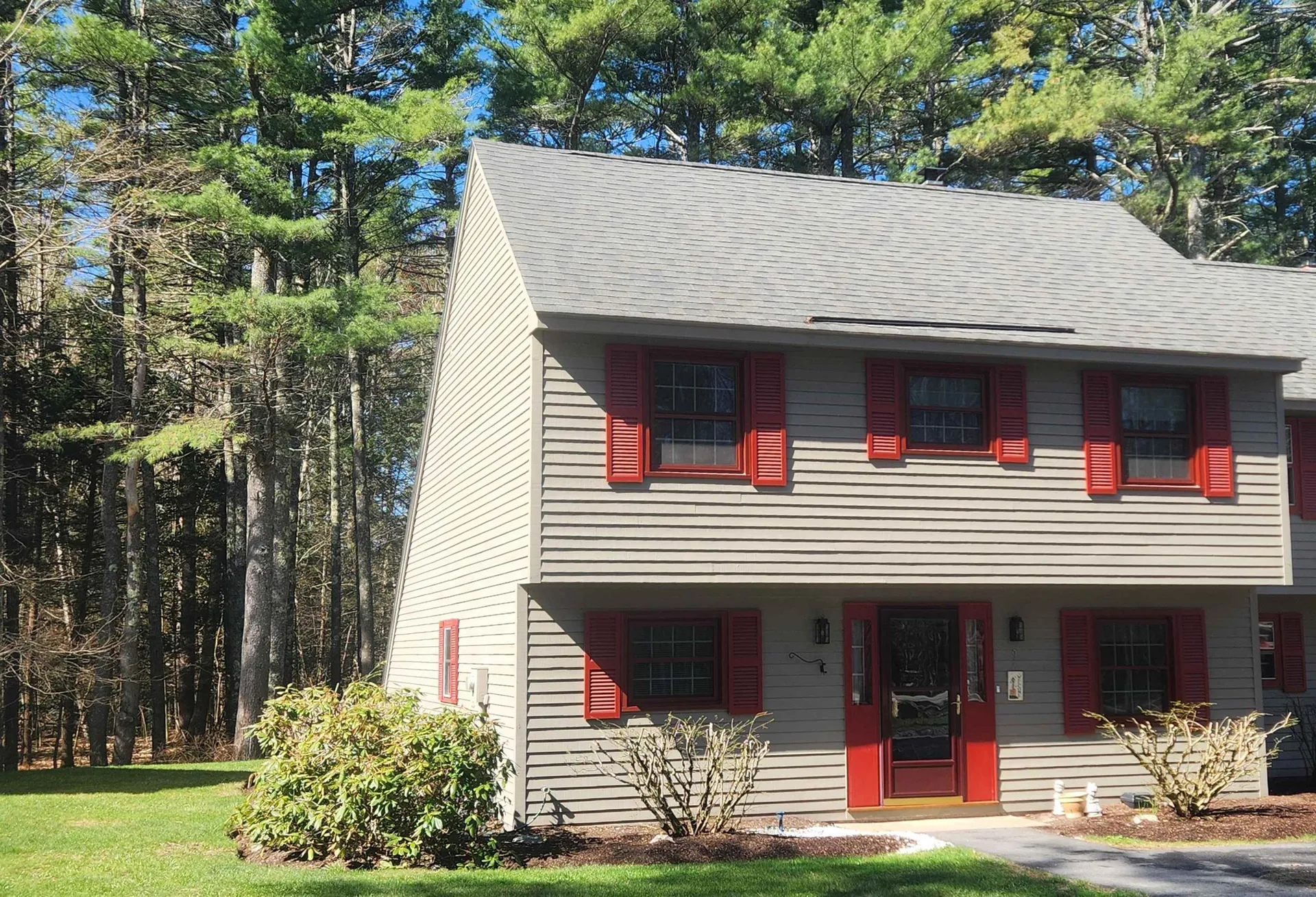 9 Wolfeboro Commons Wolfeboro NH 03894