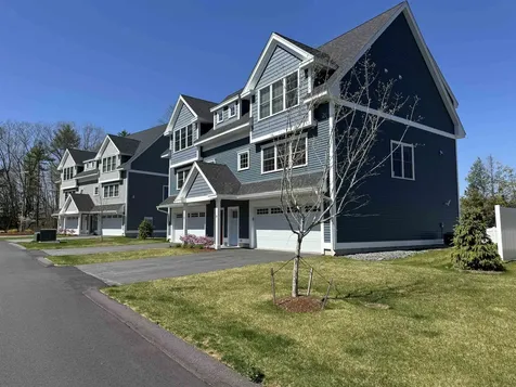 54 Green Road Newmarket NH 03857