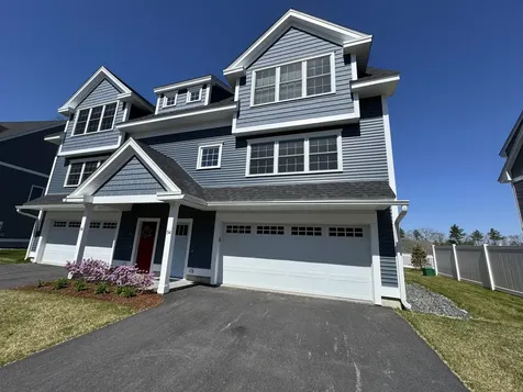 54 Green Road Newmarket NH 03857