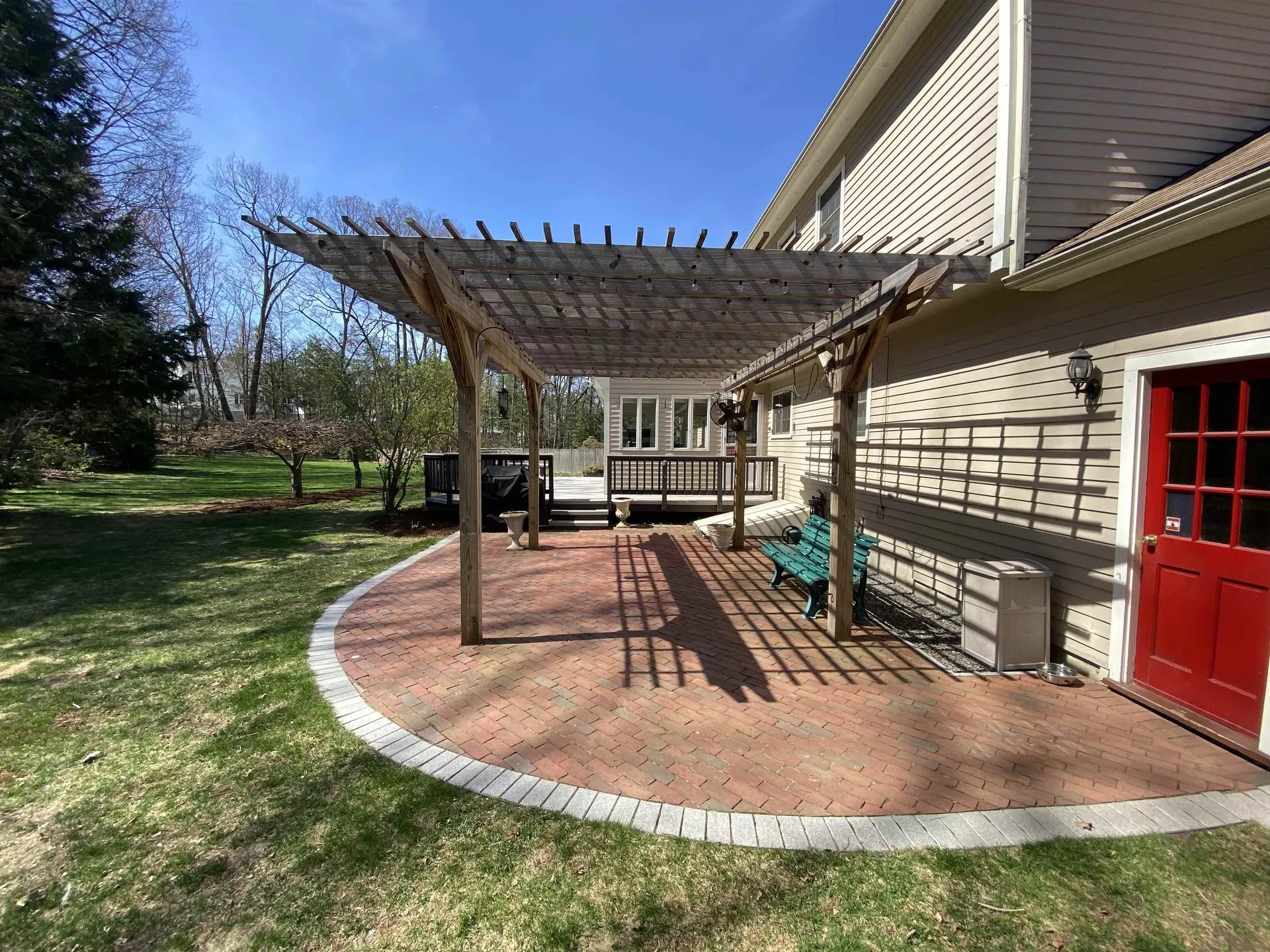 6 Aspen Court Nashua NH 03062