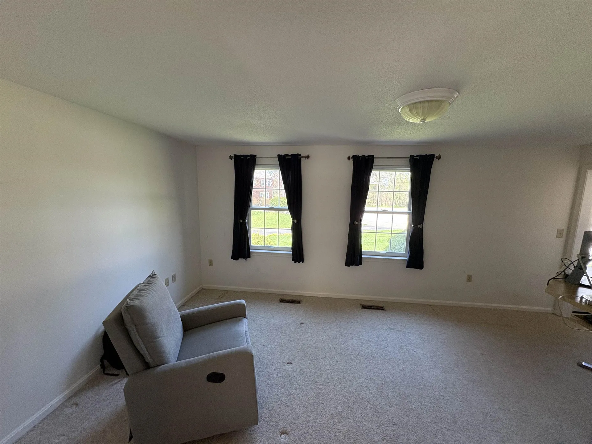 6 Aspen Court Nashua NH 03062