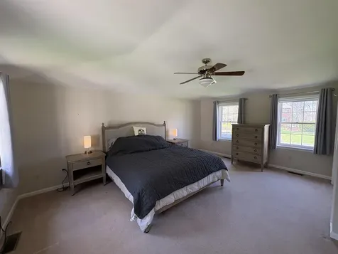 6 Aspen Court Nashua NH 03062