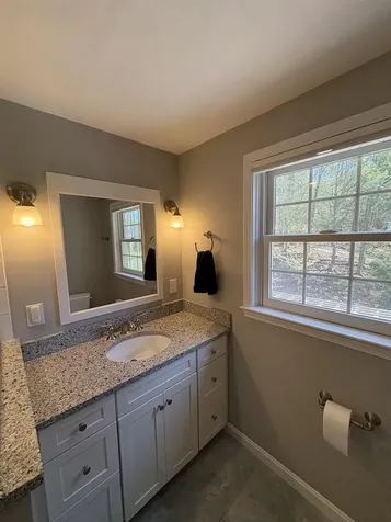 6 Aspen Court Nashua NH 03062